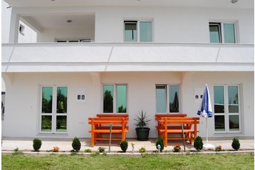 Montenegro Privát Ulcinj, Exterior